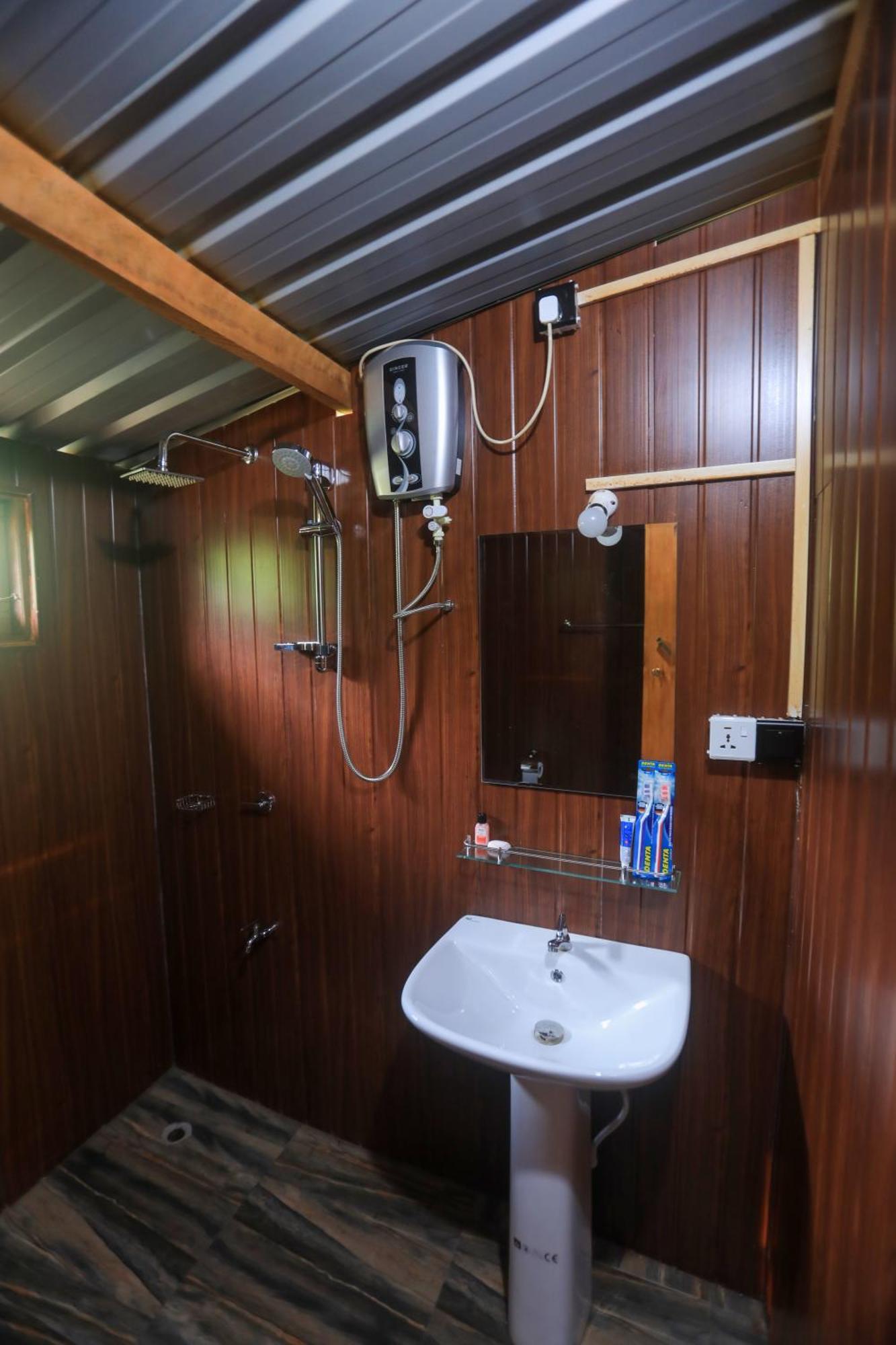 Villa Lion Wood Treehouse à Talkote Extérieur photo