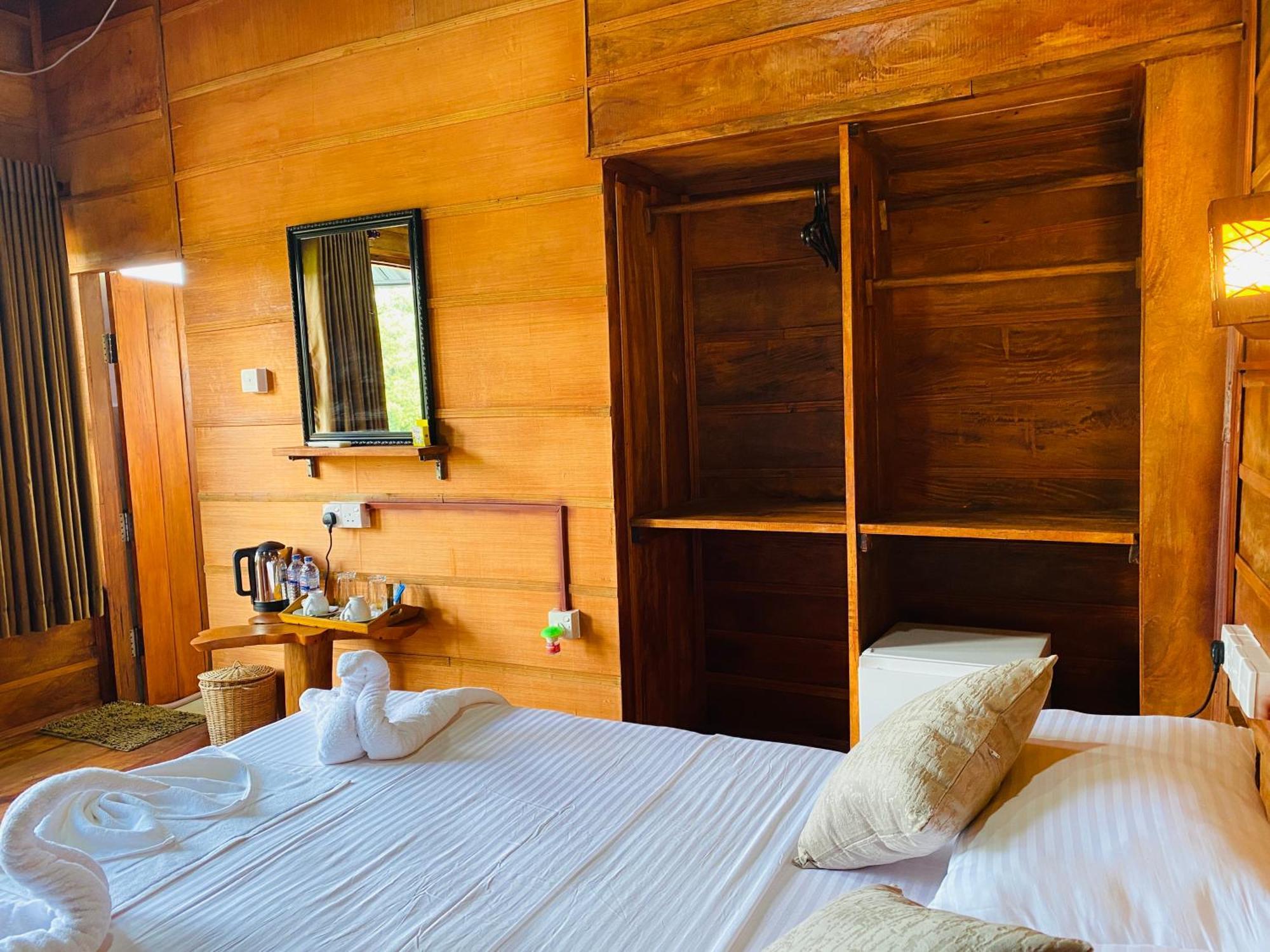 Villa Lion Wood Treehouse à Talkote Extérieur photo